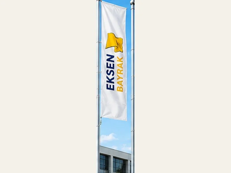Beyaz firma direk bayrağı